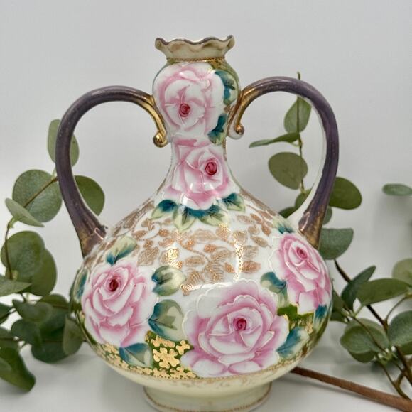 Antique Nippon Pink and Gold Porcelain Vase with Elegant Floral Accents & Gilt - Picture 12 of 12